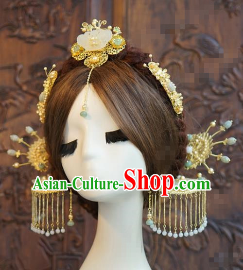 China Ancient Bride Jade Butterfly Hair Crown and Tassel Hairpins Traditional Xiuhe Suit Headdress Wedding Hair Accessories Full Set