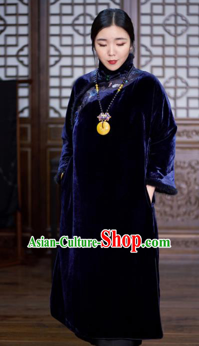 Traditional Chinese Young Women Cotton Wadded Cheongsam Embroidered Royalblue Velvet Qipao Dress