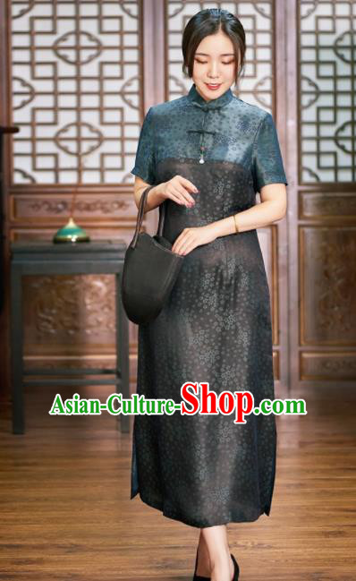 Traditional Chinese Graceful Black Cheongsam Tang Suit Silk Qipao Dress for Women