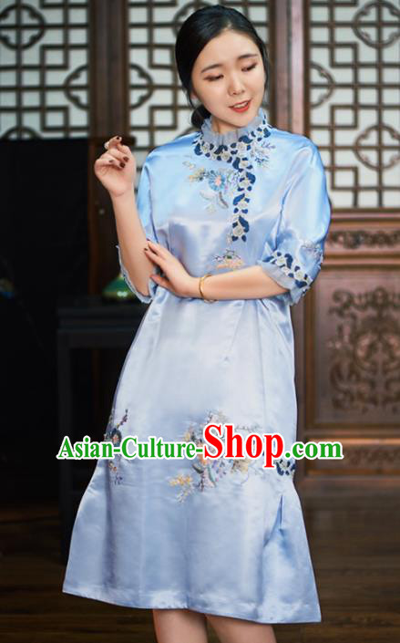 Traditional Chinese National Graceful Embroidered Light Blue Silk Cheongsam Tang Suit Qipao Dress for Women