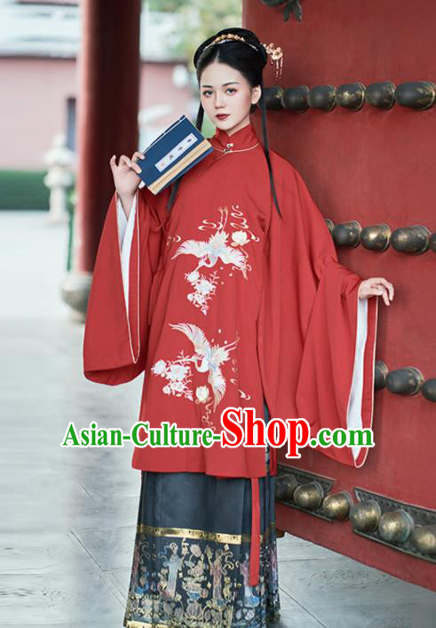 Chinese Ancient Princess Embroidered Red Long Blouse Traditional Ming Dynasty Imperial Concubine Costumes for Women