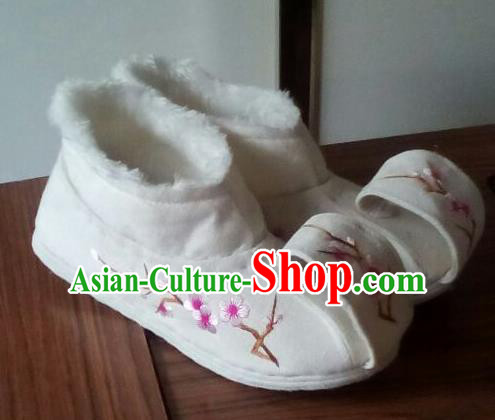 Chinese Traditional Handmade Embroidered Plum White Shoes Opera Shoes Hanfu Shoes Ancient Princess Shoes for Women