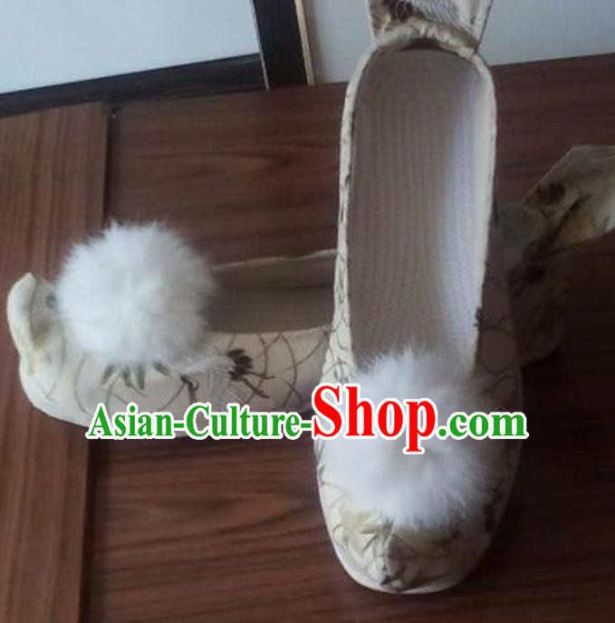 Chinese Traditional Handmade White Brocade Shoes Opera Shoes Hanfu Shoes Ancient Princess Shoes for Women