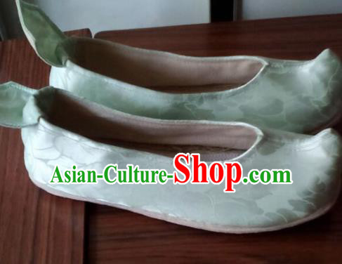 Chinese Traditional Handmade Light Green Brocade Shoes Opera Shoes Hanfu Shoes Ancient Princess Shoes for Women