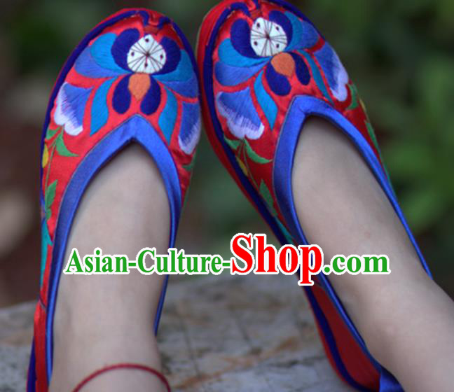 Chinese Embroidered Red Shoes Handmade Hanfu Shoes Traditional National Shoes for Women