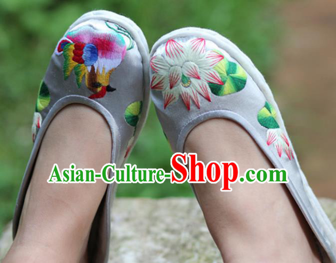 Chinese Traditional National Embroidered Mandarin Duck Lotus Argent Slippers Hanfu Shoes for Women