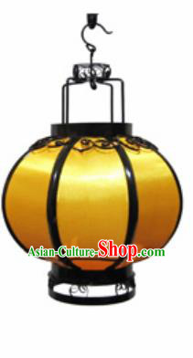 Chinese Classical Yellow Veil Round Palace Lantern Traditional Handmade Ironwork Ceiling Lamp