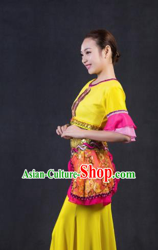 Chinese Traditional Dai Nationality Stage Show Yellow Dress Ethnic Minority Folk Dance Costume for Women
