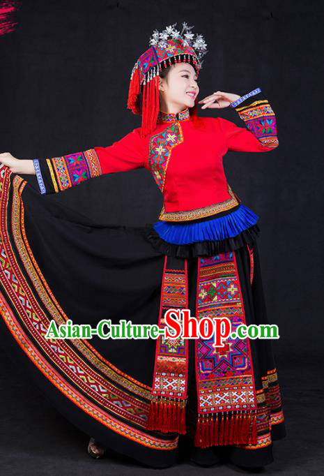 Chinese Traditional Yao Nationality Stage Show Bride Dress Ethnic Minority Folk Dance Costume for Women