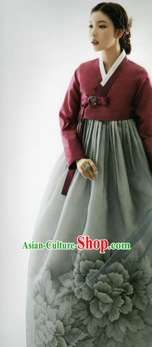 Korean Traditional Hanbok Mother Wine Red Blouse and Printing Peony Grey Dress Outfits Asian Korea Wedding Fashion Costume for Women