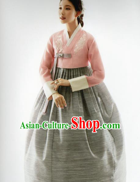 Korean Traditional Hanbok Princess Embroidered Pink Blouse and Grey Dress Outfits Asian Korea Fashion Costume for Women