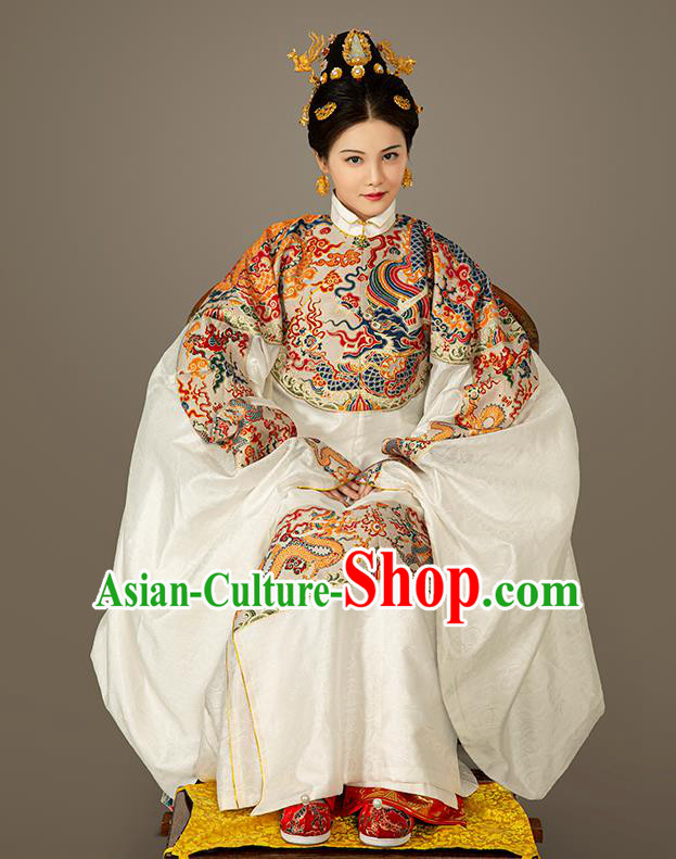 Chinese Traditional Ming Dynasty Queen White Embroidered Dress Ancient Imperial Empress Costumes for Women