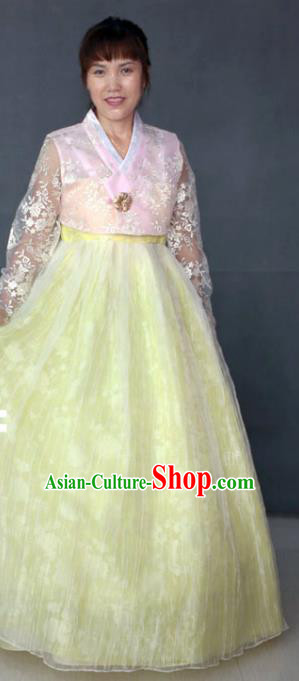 Korean Traditional Garment Bride Mother Hanbok Pink Blouse and Yellow Dress Asian Korea Fashion Costume for Women