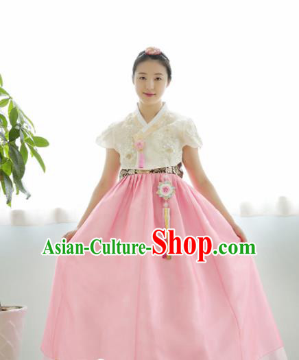 Korean Traditional Hanbok Garment White Blouse and Pink Dress Asian Korea Fashion Costume for Women