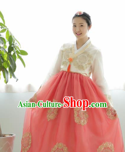 Korean Traditional Court Hanbok Garment White Blouse and Pink Dress Asian Korea Fashion Costume for Women