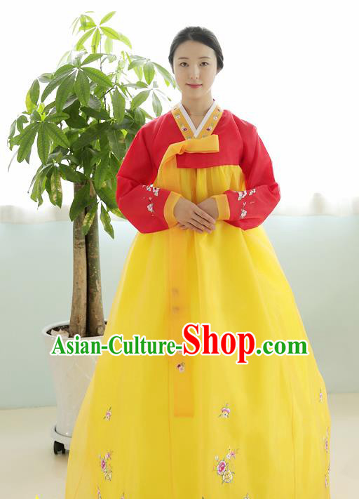 Korean Traditional Court Hanbok Garment Red Blouse and Yellow Dress Asian Korea Fashion Costume for Women