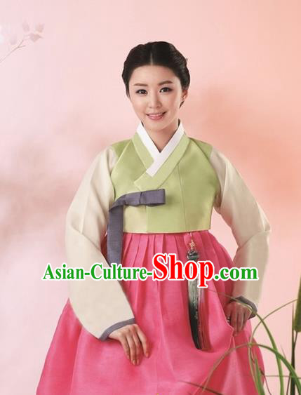 Korean Traditional Bride Mother Hanbok Garment Green Satin Blouse and Pink Dress Asian Korea Fashion Costume for Women