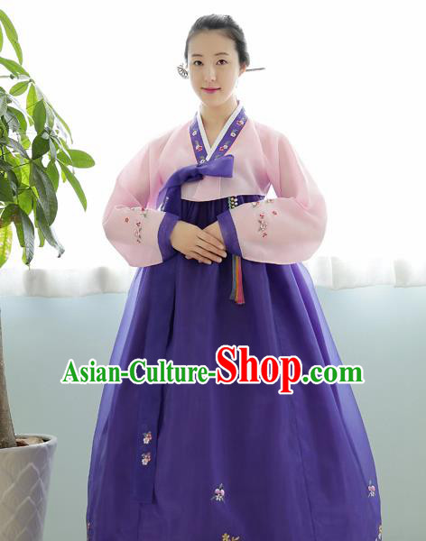 Korean Traditional Court Hanbok Garment Pink Blouse and Purple Dress Asian Korea Fashion Costume for Women