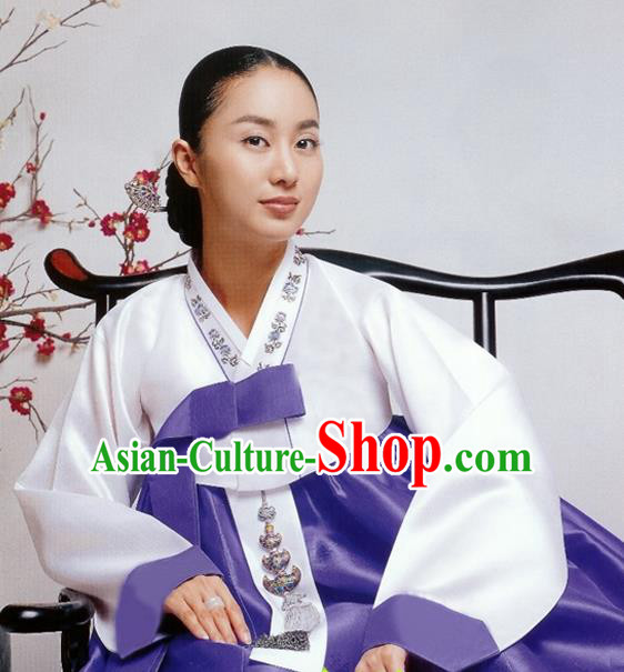 Korean Traditional Bride Hanbok White Blouse and Purple Dress Garment Asian Korea Fashion Costume for Women