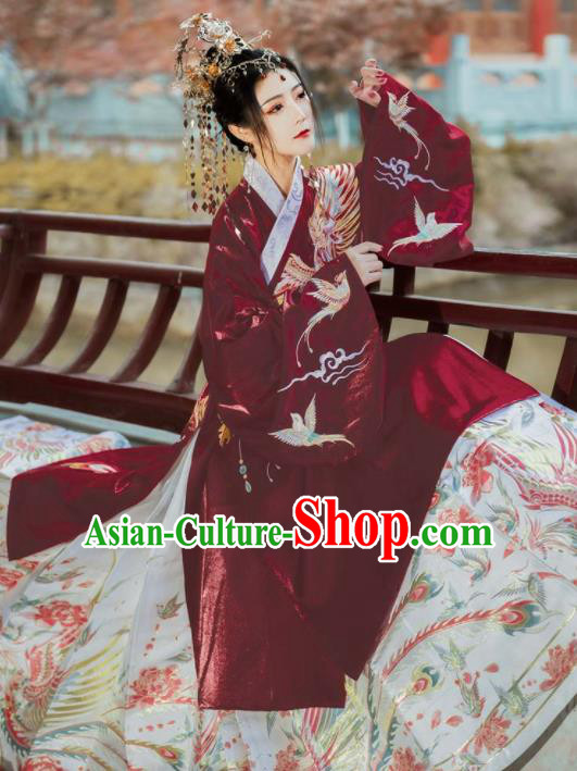 Chinese Traditional Ming Dynasty Princess Wedding Red Coat and White Skirt Ancient Imperial Concubine Embroidered Costumes for Women