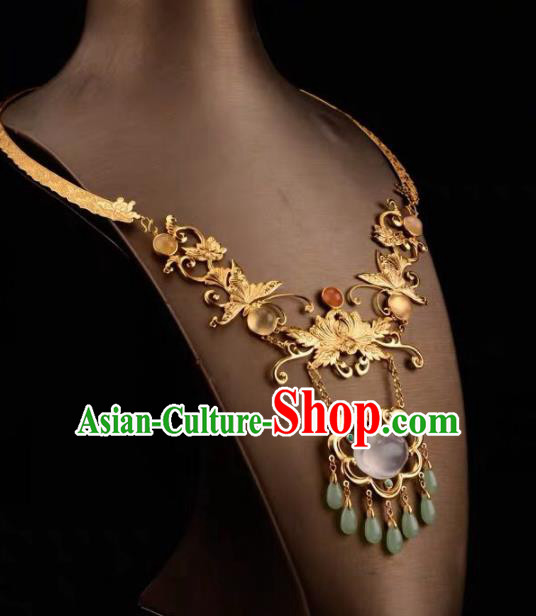 Chinese Traditional Carving Lotus Necklace Handmade Hanfu Necklet Accessories for Women