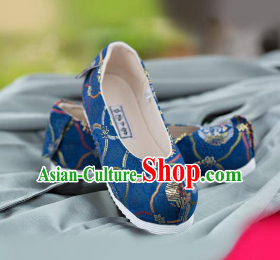 Chinese Traditional Navy Brocade Shoes Opera Shoes Hanfu Shoes Wedding Shoes for Women