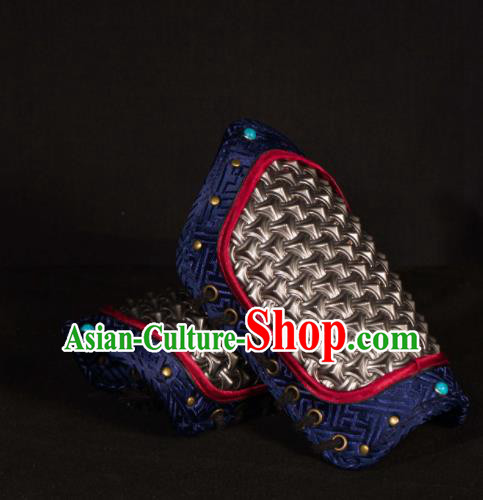 Traditional Chinese Ming Dynasty Blades Armband Handmade Ancient Swordsman Wrist Guard for Men
