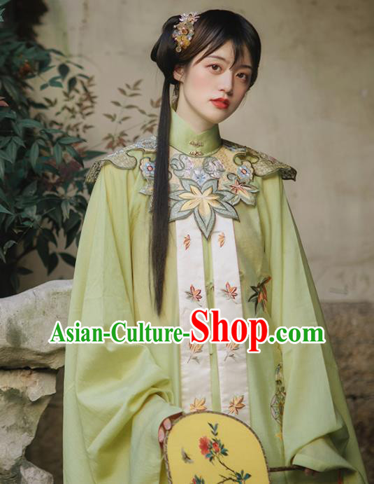 Chinese Ancient Palace Lady Embroidered Green Blouse and Skirt Traditional Ming Dynasty Princess Costume for Women