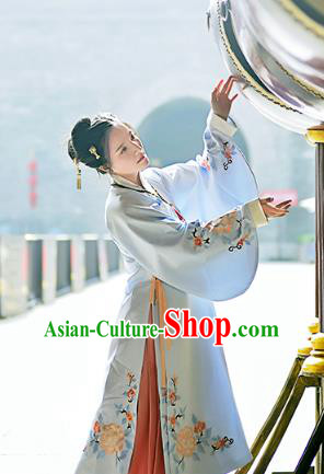 Chinese Ancient Imperial Consort Embroidered Blouse and Skirt Traditional Ming Dynasty Royal Countess Costumes for Women