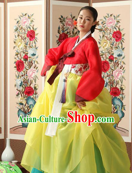 Korean Traditional Court Queen Hanbok Red Blouse and Yellow Dress Garment Asian Korea Fashion Costume for Women