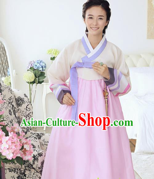 Korean Traditional Mother Hanbok White Blouse and Pink Dress Garment Asian Korea Fashion Costume for Women