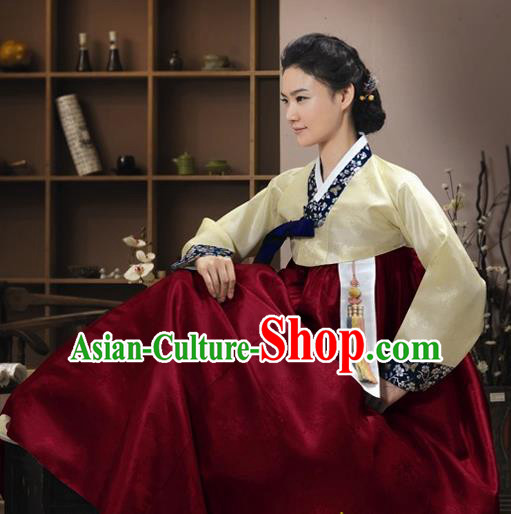 Korean Traditional Mother Hanbok Yellow Blouse and Wine Red Dress Garment Asian Korea Fashion Costume for Women