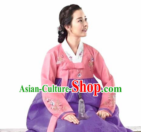 Korean Traditional Court Hanbok Pink Blouse and Purple Dress Garment Asian Korea Fashion Costume for Women