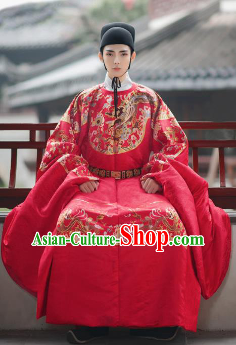 Chinese Traditional Ming Dynasty Bridegroom Wedding Red Hanfu Garment Ancient Emperor Costumes for Women