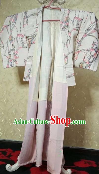 Traditional Japan Geisha Printing White Furisode Kimono Asian Japanese Fashion Apparel Costume for Women