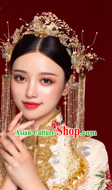 Chinese Traditional Wedding Golden Pine Hair Comb and Tassel Hairpins Ancient Bride Hair Accessories for Women