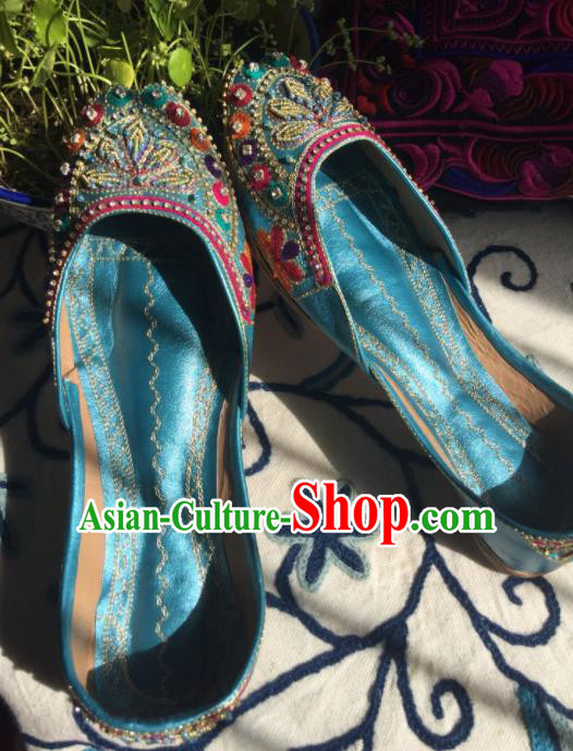 Asian India Traditional Bride Embroidered Blue Leather Shoes Indian Handmade Shoes for Women