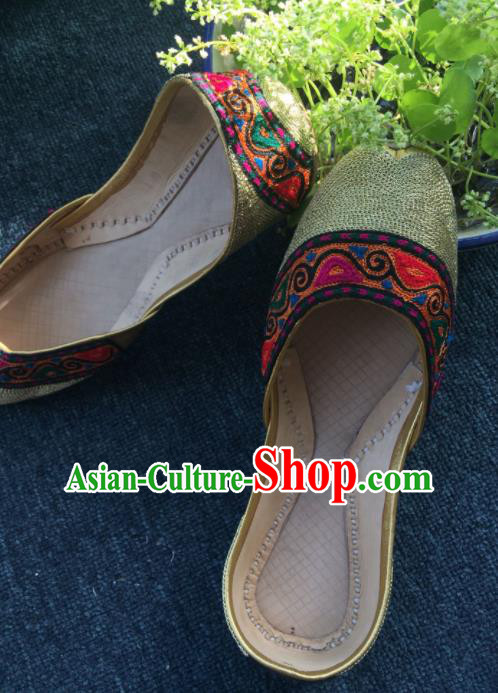 Asian India Traditional Embroidered Golden Leather Shoes Indian Handmade Shoes for Women