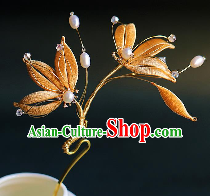 Traditional Chinese Handmade Golden Leaf Hairpin Headdress Ancient Hanfu Hair Accessories for Women