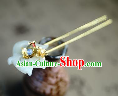 Traditional Chinese Palace Carving Jade Hairpin Headdress Ancient Court Hair Accessories for Women