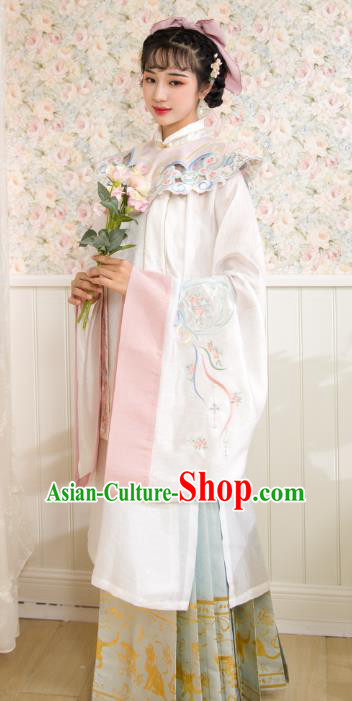 Chinese Traditional Ming Dynasty Royal Infanta Hanfu Dress Ancient Patrician Lady Historical Costumes for Women