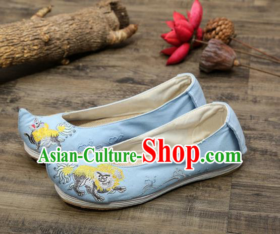 Chinese Embroidered Lion Blue Shoes Hanfu Shoes Women Shoes Opera Shoes Princess Shoes