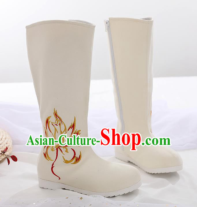 Traditional Chinese White Embroidered Nine Tail Fox Boots Kung Fu Boots Opera Shoes Hanfu Shoes for Women