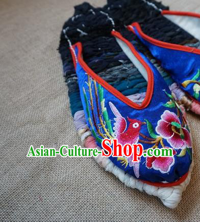 Traditional Chinese Embroidered Flowers Royalblue Satin Slippers Handmade Ethnic National Shoes Hanfu Shoes for Women