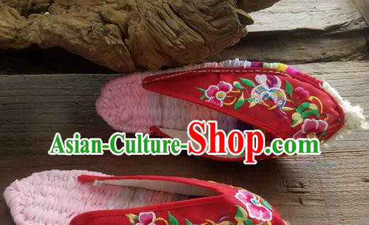 Traditional Chinese Embroidered Flowers Bird Red Slippers Handmade Ethnic National Shoes Hanfu Shoes for Women