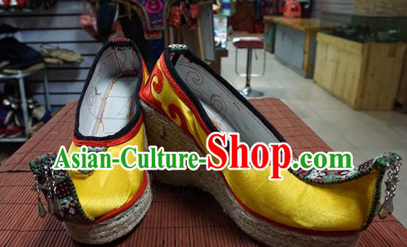 Traditional Chinese Ethnic Yellow Shoes Embroidered Shoes Yunnan National Shoes for Women