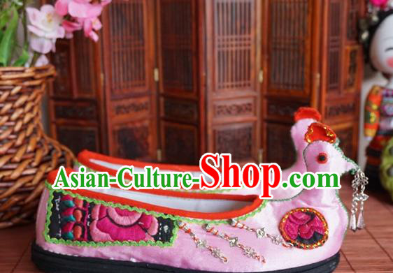 Traditional Chinese Ethnic Pink Mandarin Duck Shoes Embroidered Shoes Yunnan National Shoes for Women