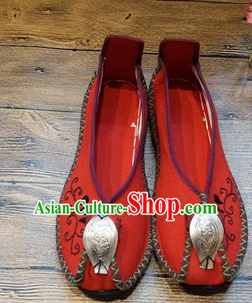 Traditional Chinese Wedding Ethnic Red Shoes Embroidered Shoes Yunnan National Shoes for Women