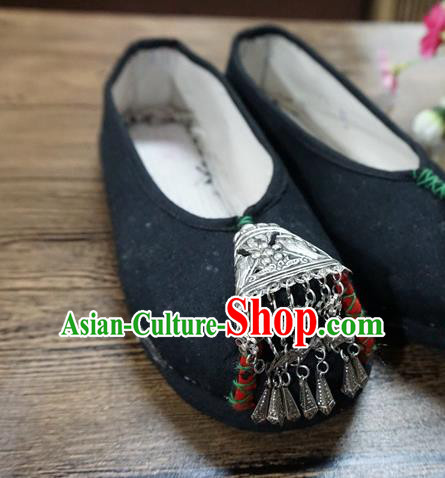 Traditional Chinese Handmade Silver Black Cloth Shoes Yunnan National Shoes Embroidered Shoes for Women