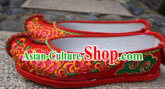 Traditional Chinese Embroidered Peony Red Shoes National Ethnic Wedding Shoes Hanfu Shoes for Women